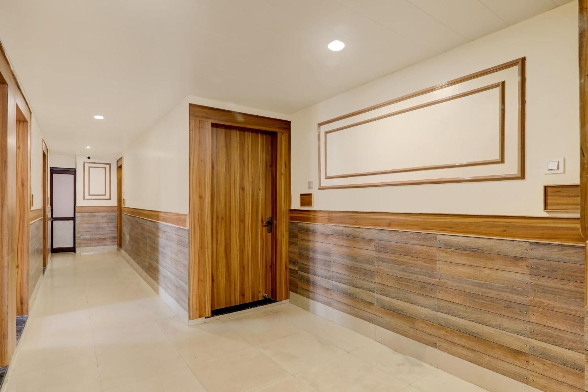 Super Hotel O Narayani